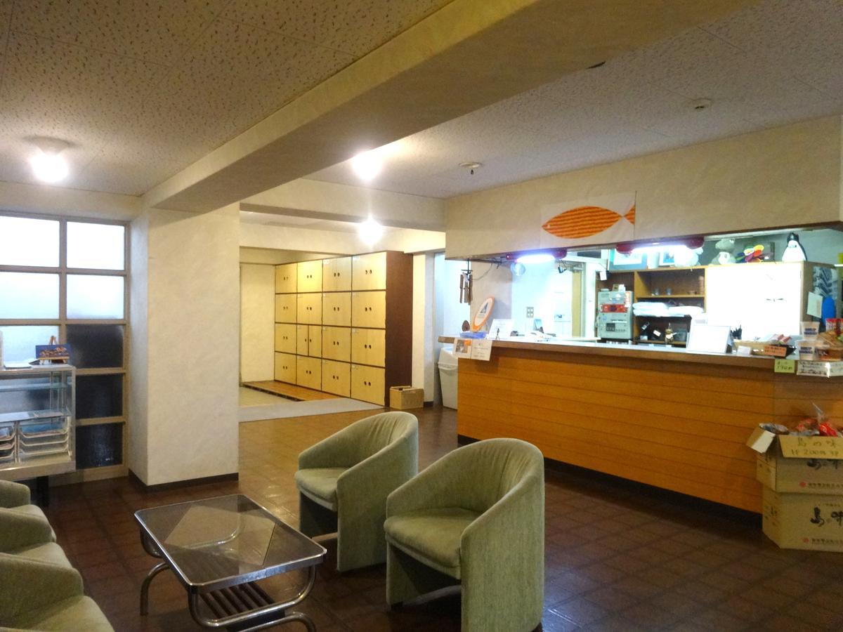 Shodoshima Olive Youth Hostel Exterior photo